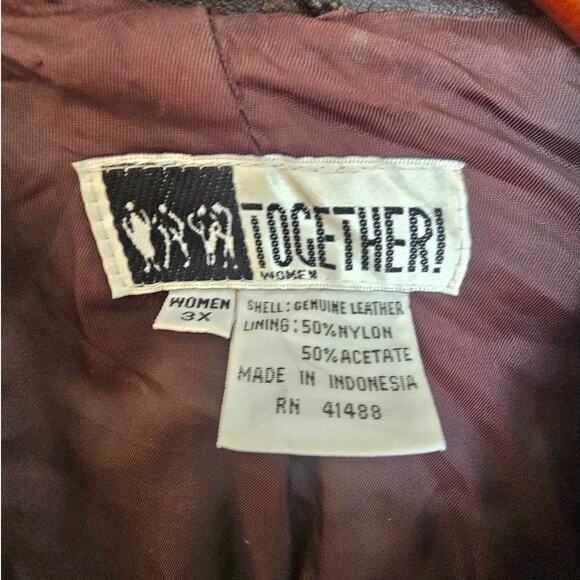 Together! Vintage Dark Brown Leather Double Breasted Trench Coat with Belt - Picture 11 of 11